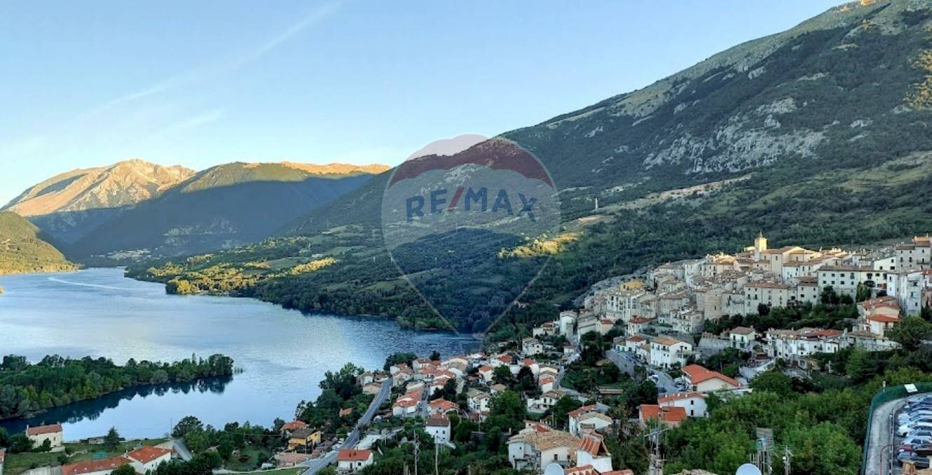 Vista delle montagne - Building land Località Bella Veduta, Barrea - photo 1