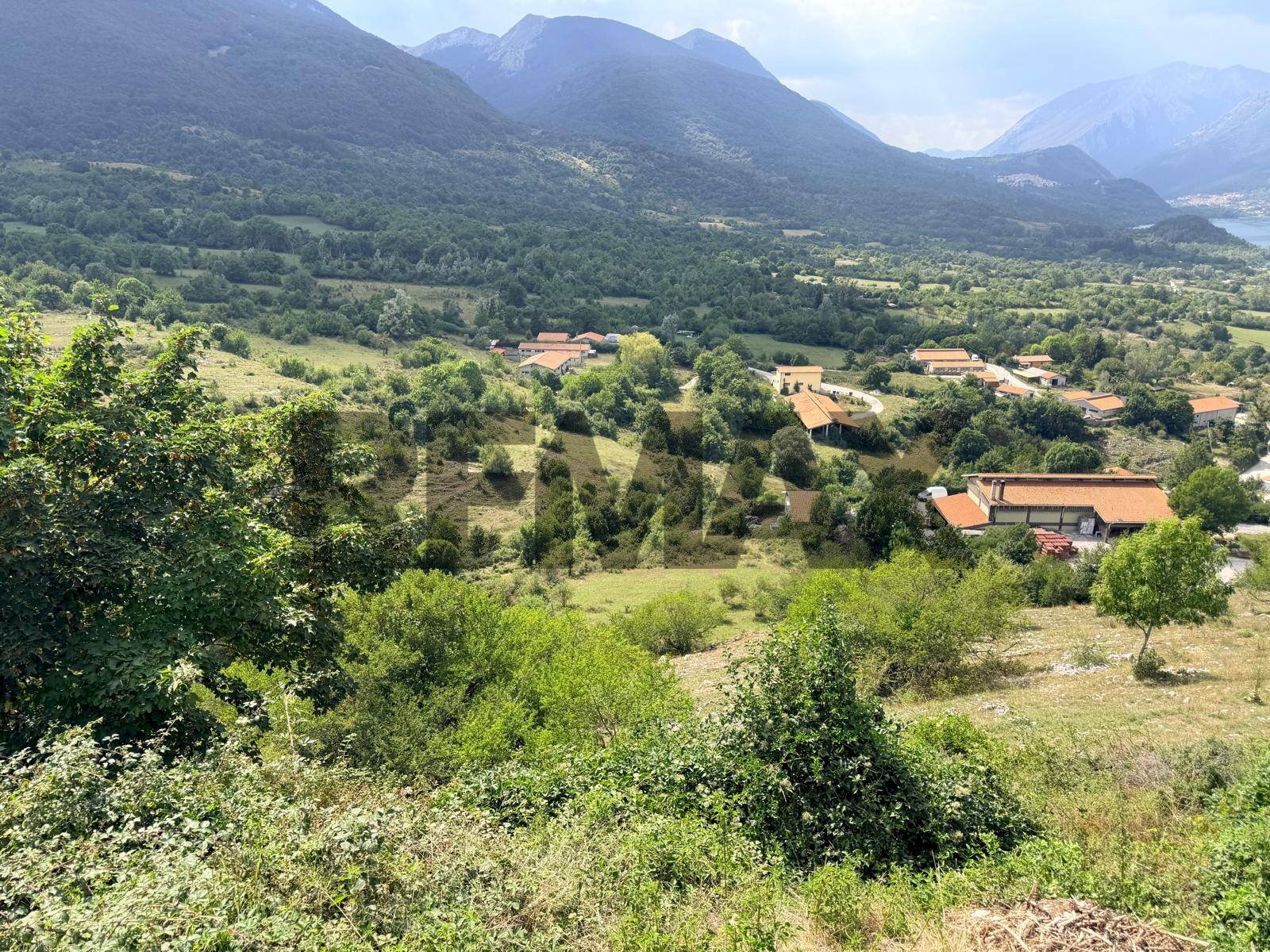 Vista delle montagne - Building land Località Bella Veduta
snc, Barrea - photo 2