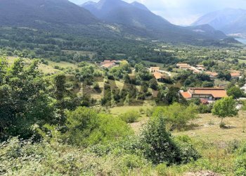 Vista delle montagne - Building land Località Bella Veduta
snc, Barrea - photo 2