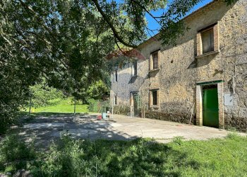 Casa all\'aperto - Rustic Località Sorgenti del Volturno
 
snc, Rocchetta a Volturno - photo 5