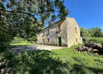 Casa all\'aperto - Rustic Località Sorgenti del Volturno
 
snc, Rocchetta a Volturno - photo 7