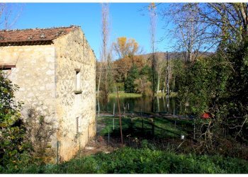 Casa all\'aperto - Rustic Località Sorgenti del Volturno
 
snc, Rocchetta a Volturno - photo 32