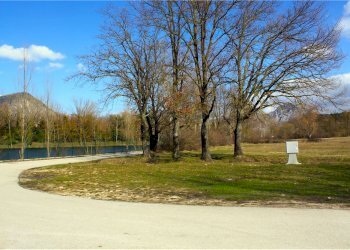 Giardino - Rustic Località Sorgenti del Volturno
 
snc, Rocchetta a Volturno - photo 33