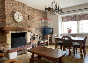 Sala da pranzo - Independent house Via Strada Provinciale
 
11, Rocchetta a Volturno - photo 5