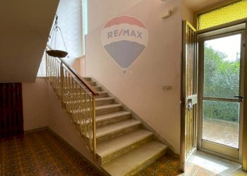 Scale - Independent house Via Strada Provinciale
 
11, Rocchetta a Volturno - photo 10