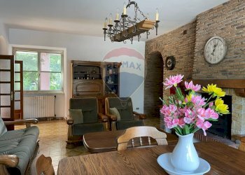 Sala da pranzo - Independent house Via Strada Provinciale
 
11, Rocchetta a Volturno - photo 15