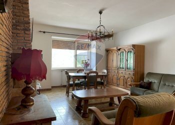 Sala da pranzo - Independent house Via Strada Provinciale
 
11, Rocchetta a Volturno - photo 22