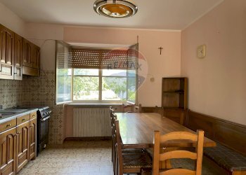 Sala da pranzo - Independent house Via Strada Provinciale
 
11, Rocchetta a Volturno - photo 29