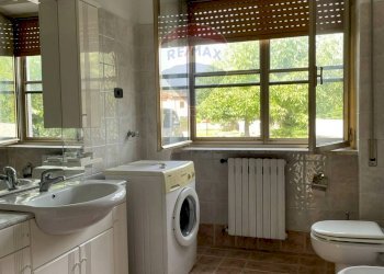 Bagno - Independent house Via Strada Provinciale
 
11, Rocchetta a Volturno - photo 37