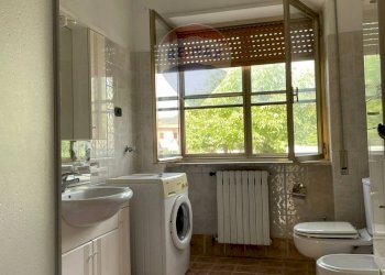Bagno - Independent house Via Strada Provinciale
 
11, Rocchetta a Volturno - photo 40