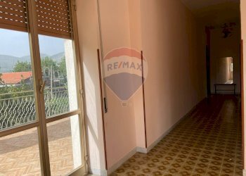 Hall / corridoio - Independent house Via Strada Provinciale
 
11, Rocchetta a Volturno - photo 51