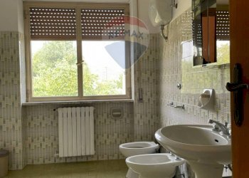 Bagno - Independent house Via Strada Provinciale
 
11, Rocchetta a Volturno - photo 69