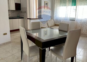 Sala da pranzo - Quadrilocale Via Giuseppe Mazzini
 
3, Rocchetta a Volturno - foto 9