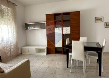 Sala da pranzo - Quadrilocale Via Giuseppe Mazzini
 
3, Rocchetta a Volturno - foto 16