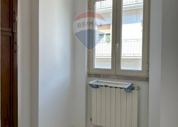 Stanza vuota - Quadrilocale Via Giuseppe Mazzini
 
3, Rocchetta a Volturno - foto 22