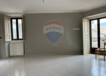 Stanza vuota - Casa semi indipendente Piazza Vittorio Emanuele III
 
4, Castel San Vincenzo - foto 65