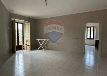 Stanza vuota - Casa semi indipendente Piazza Vittorio Emanuele III
 
4, Castel San Vincenzo - foto 66