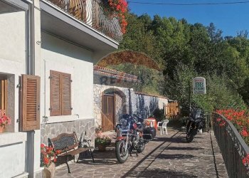 Edificio all\'aperto - Hotel Via Marsicana, Opi - foto 6