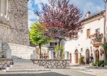 Edificio all\'aperto - Hotel Via Marsicana, Opi - foto 14