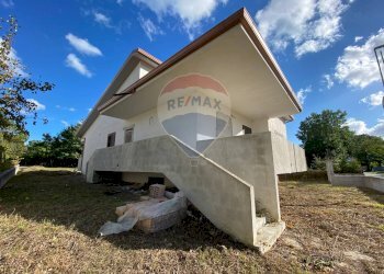 Casa all\'aperto - Villa Via Cannavinella
 
snc, Rocchetta a Volturno - photo 1