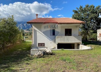 Casa all\'aperto - Villa Via Cannavinella
 
snc, Rocchetta a Volturno - photo 3