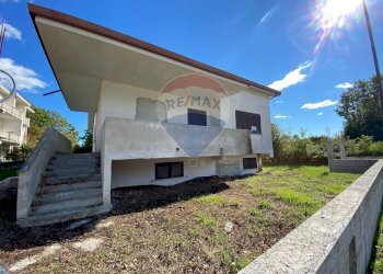 Casa all\'aperto - Villa Via Cannavinella
 
snc, Rocchetta a Volturno - photo 5