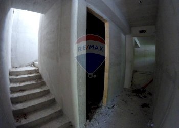 Scale - Villa Via Cannavinella
 
snc, Rocchetta a Volturno - photo 23