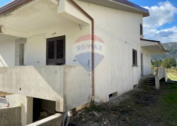 Casa all\'aperto - Villa Via Cannavinella
 
snc, Rocchetta a Volturno - photo 85