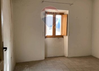 Stanza vuota - Casa indipendente Via Sant'Antonio
 
28, Colli a Volturno - foto 28