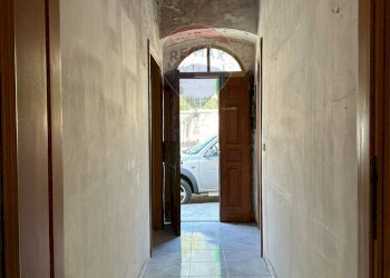 Hall / corridoio - Casa indipendente Via Roma, Colli a Volturno - foto 24