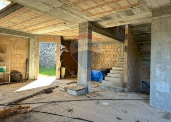 Stanza vuota - Trilocale Via Leonardo Da Vinci, Montaquila - foto 31