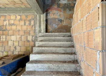 Scale - Trilocale Via Leonardo Da Vinci, Montaquila - foto 35