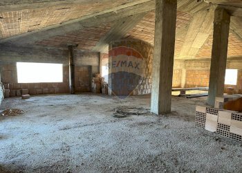 Parcheggio - Trilocale Via Leonardo Da Vinci, Montaquila - foto 38