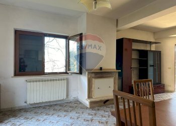 Stanza vuota - Trilocale Via Leonardo Da Vinci, Montaquila - foto 53