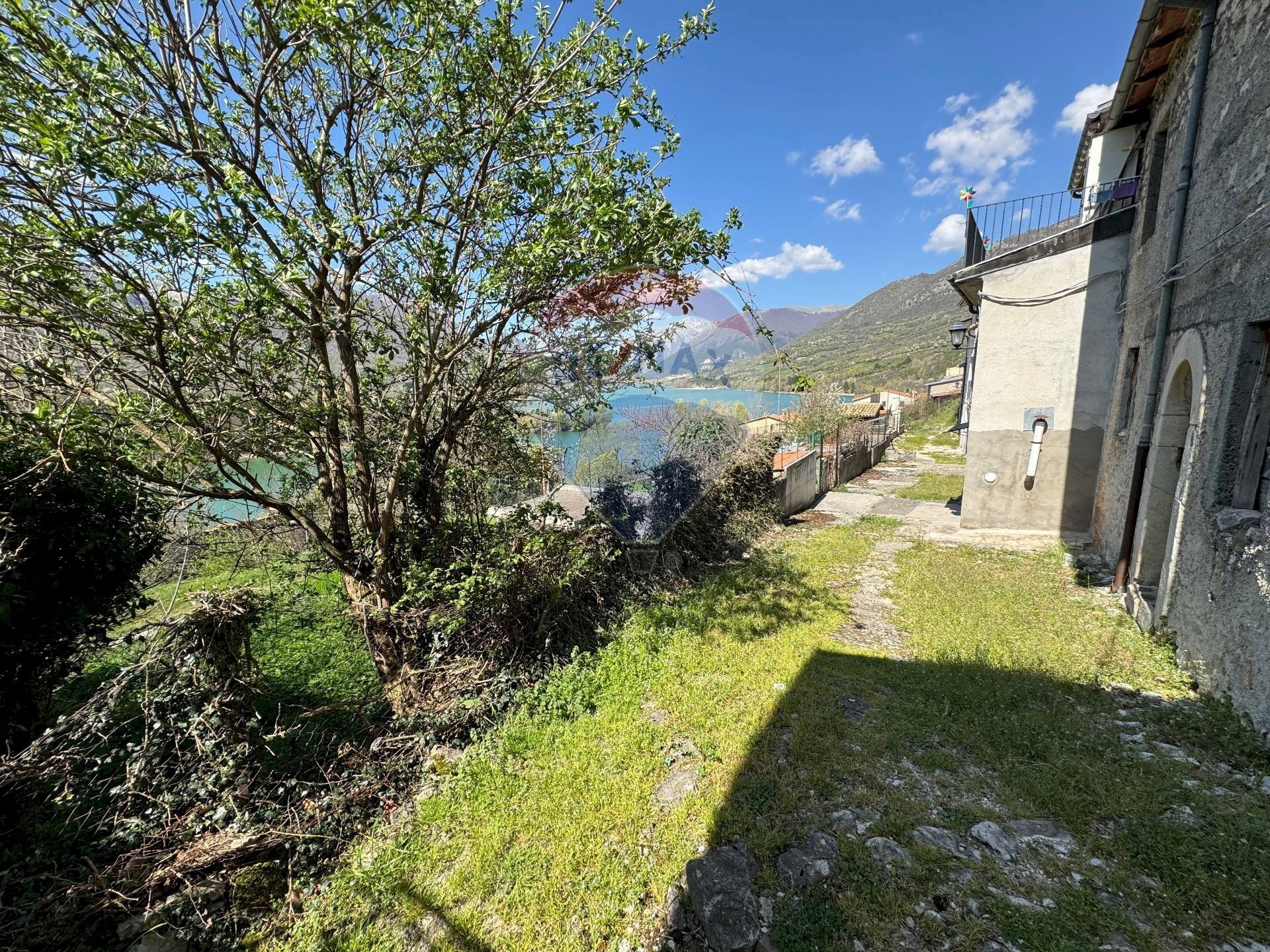 Giardino - Rustico Via Tricagli, Barrea - foto 1