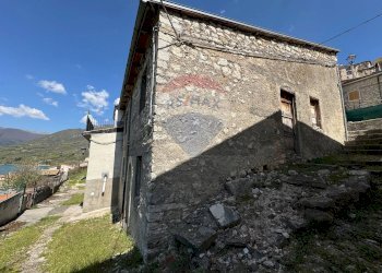 Casa all\'aperto - Rustico Via Tricagli, Barrea - foto 4