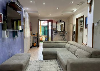 Soggiorno - Casa semi indipendente Località Colle, Colli a Volturno - foto 2