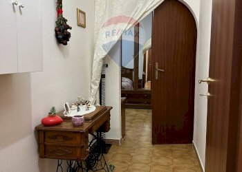 Hall / corridoio - Casa semi indipendente Località Colle, Colli a Volturno - foto 15