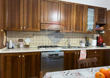 Cucina - Casa semi indipendente Località Colle, Colli a Volturno - foto 43