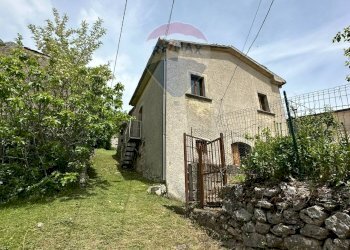 Casa all\'aperto - Independent house Via Vicolo Cappella
 
snc, Rocchetta a Volturno - photo 3