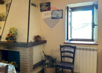 Hall / corridoio - Casa semi indipendente Via Buonconsiglio
 
snc, Scapoli - foto 11