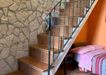 Scale - Casa semi indipendente Via Buonconsiglio
 
snc, Scapoli - foto 18