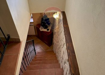 Scale - Casa semi indipendente Via Buonconsiglio
 
snc, Scapoli - foto 20