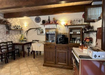 Piano seminterrato - Casa semi indipendente Via Buonconsiglio
 
snc, Scapoli - foto 34