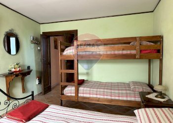 Camera / camera da letto - Casa semi indipendente Via Buonconsiglio
 
snc, Scapoli - foto 37