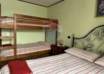 Camera / camera da letto - Casa semi indipendente Via Buonconsiglio
 
snc, Scapoli - foto 42