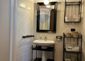 Bagno - Monolocale Via Buonconsiglio
 
snc, Scapoli - foto 13