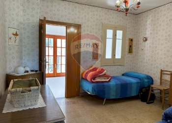 Camera / camera da letto - Casa semi indipendente Corso John Kennedy
 
snc, Scapoli - foto 32