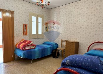 Camera / camera da letto - Casa semi indipendente Corso John Kennedy
 
snc, Scapoli - foto 33