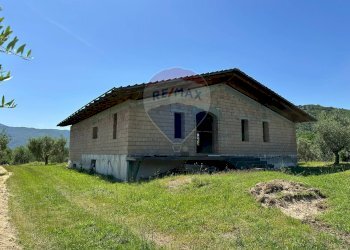 Casa all\'aperto - Casa indipendente Via Botticelli
 
snc, Montaquila - foto 1